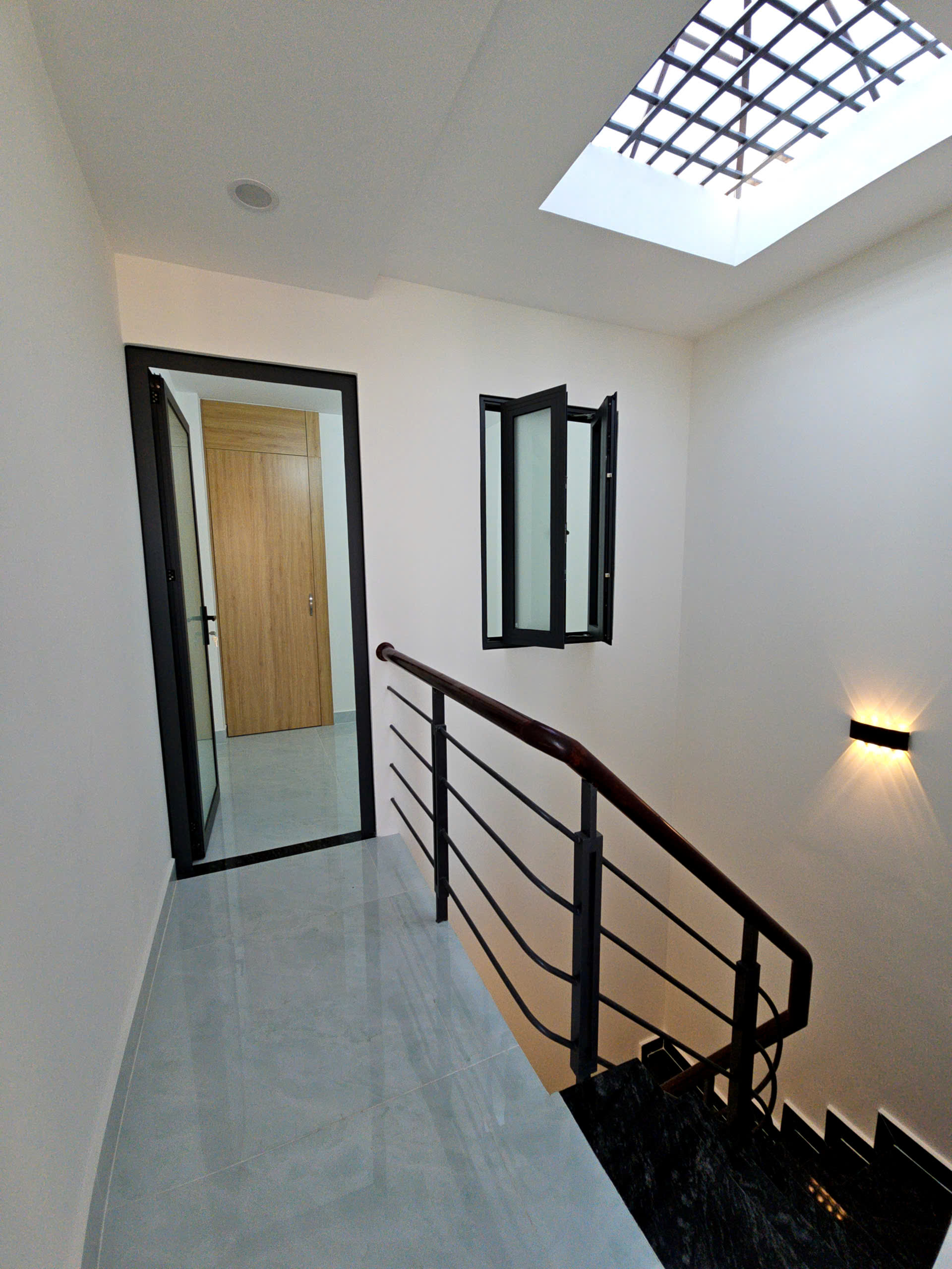 z7490860420450_189767ac9bc338354c631f0e59a71bcc