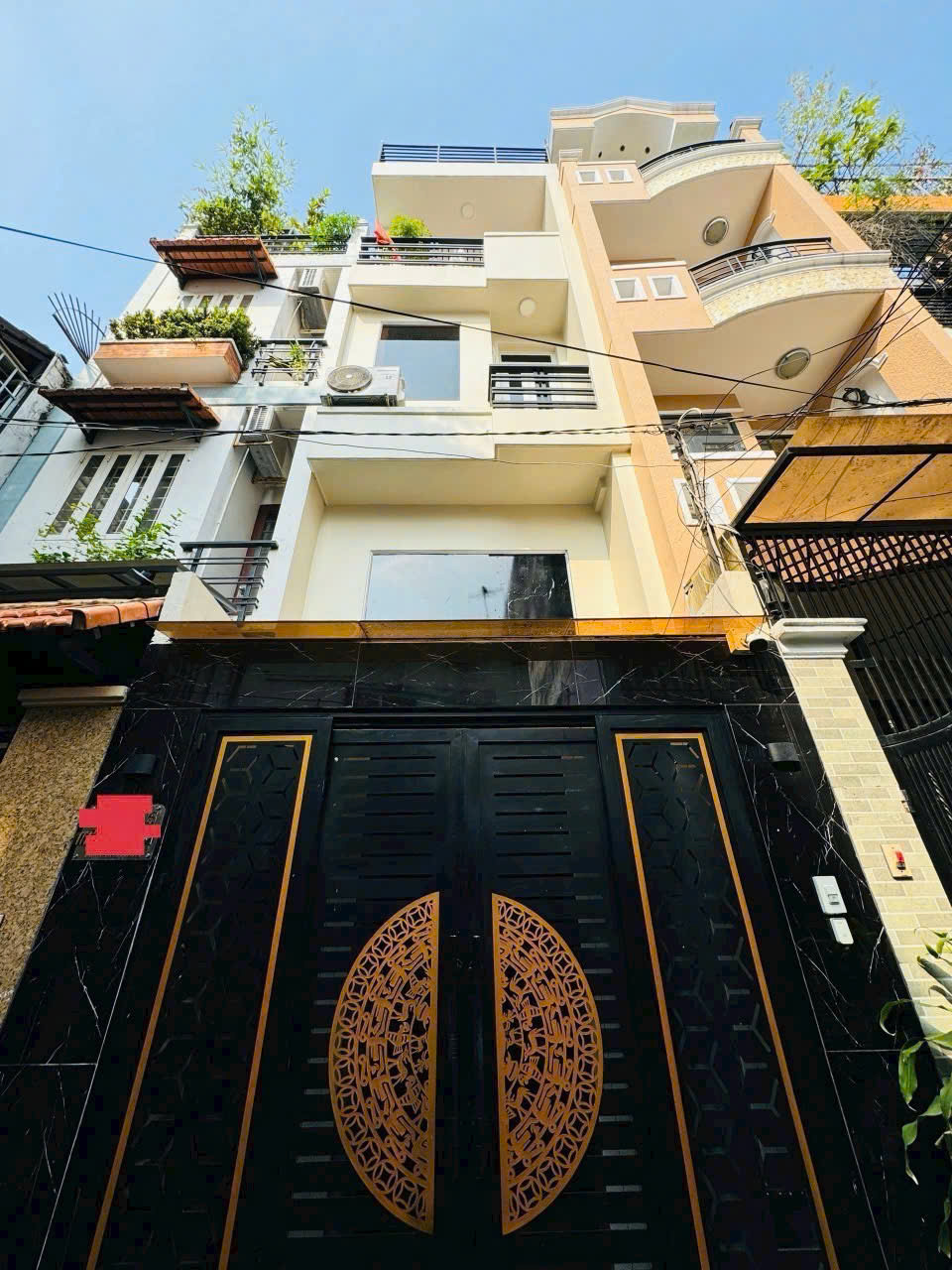 z7494460058568_17eda036391f272aac7a105257cc803c