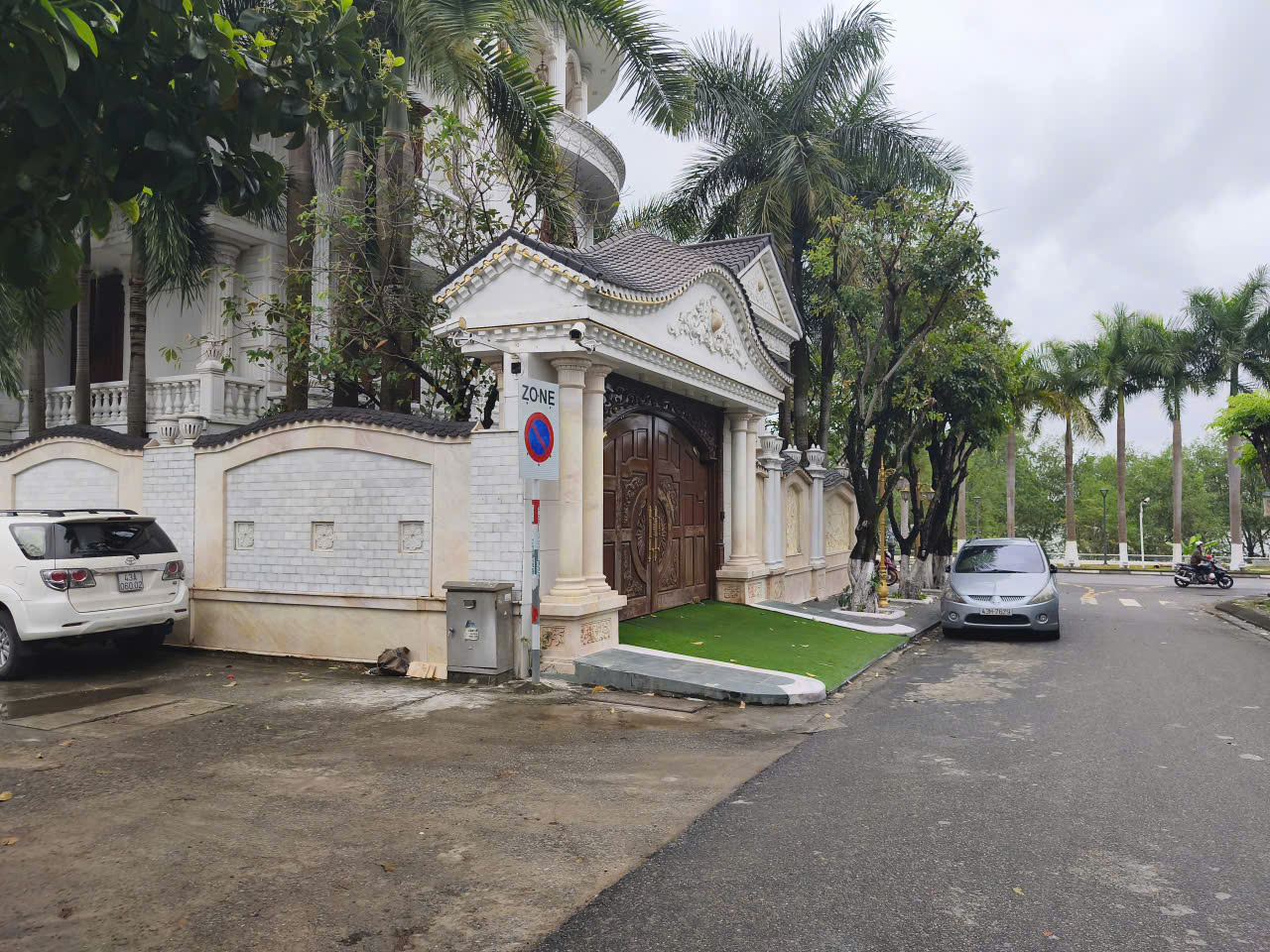 z7494885827232_d7e91d2dc55f04752873f7df9ad7a6b3