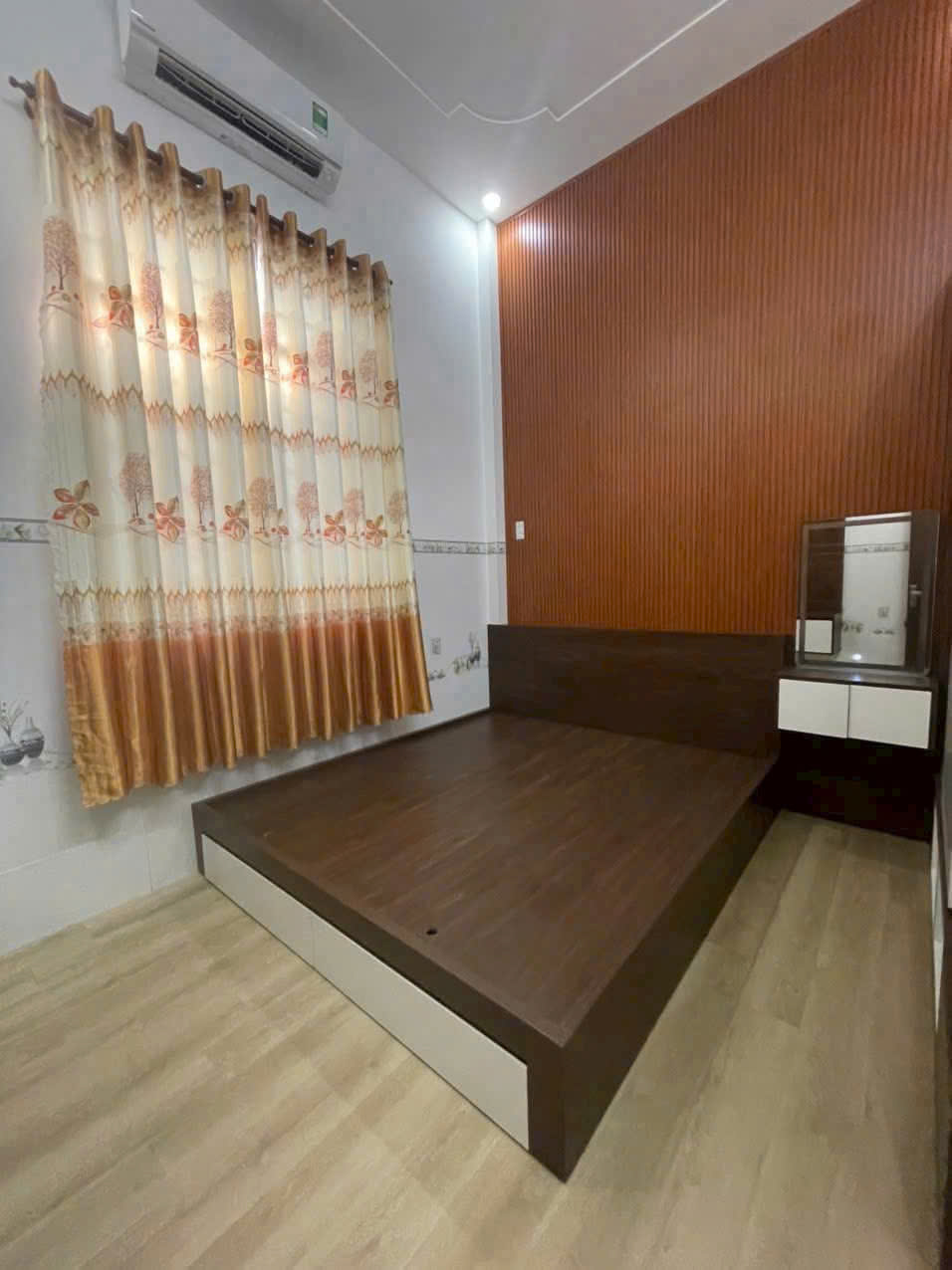 z7506011454211_7e01fdef281b5ae11f12370bd0f33c4c